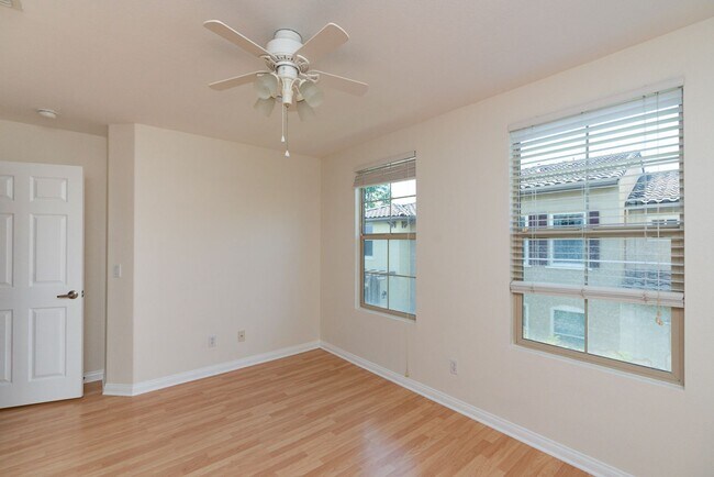 Building Photo - 2656 Escala Cir