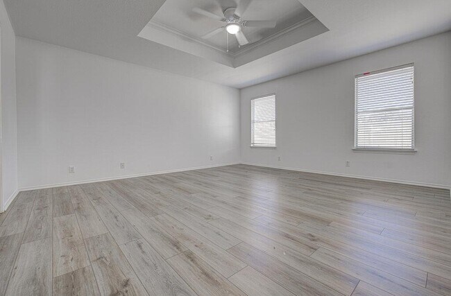 Building Photo - 207 Brentwood Dr