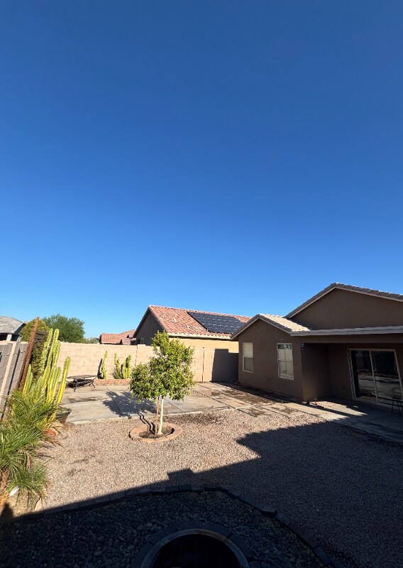 Building Photo - 12464 W Midway Ave
