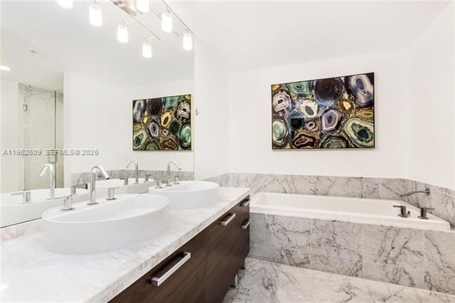 Building Photo - 244 Biscayne Blvd