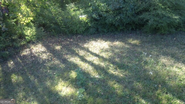 Building Photo - 122 Samanthas Way