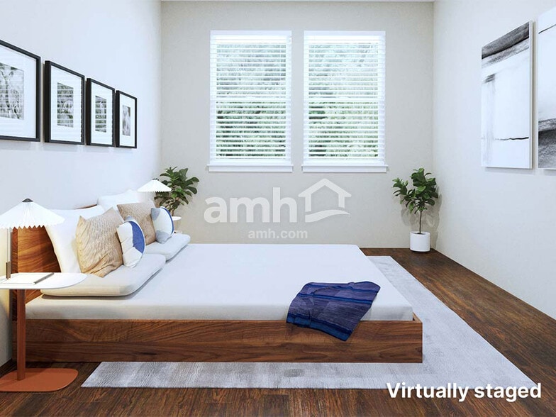 Building Photo - 104 Fairway Dr