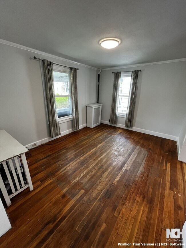 Building Photo - 189 St Charles St