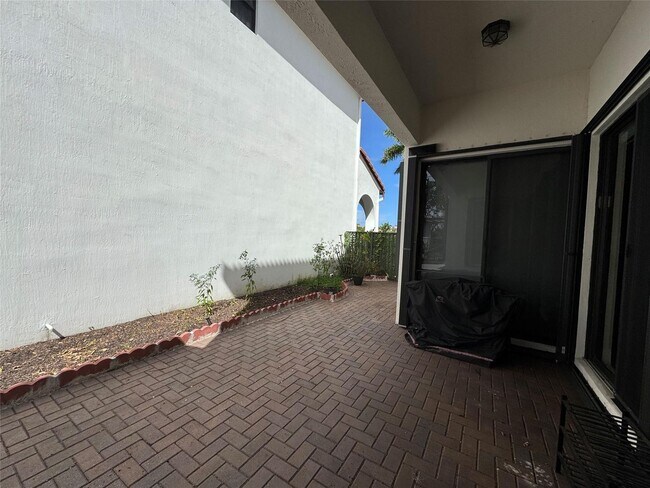 Building Photo - 3730 NW 84th Way