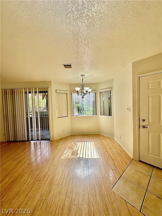 Building Photo - 5042 S Rainbow Blvd