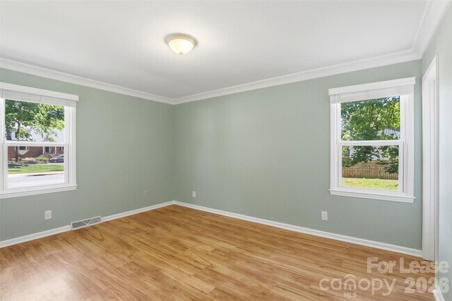Building Photo - 1440 Jodhpur Ct