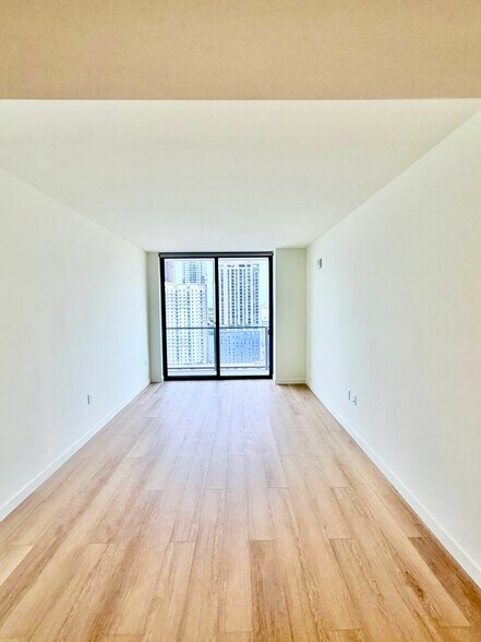 Building Photo - 141 NE 2nd St