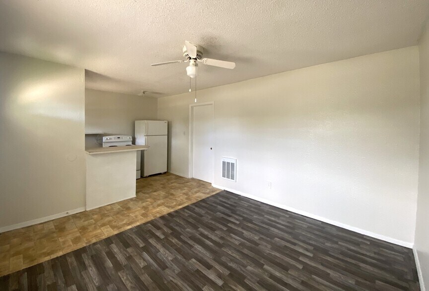 Building Photo - 473 Lutheran Church Rd