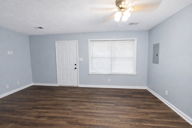 Building Photo - 1134 Timothy Ave