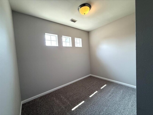 Building Photo - 8330 Gros Ventre Ln