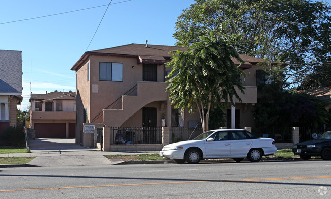 Building Photo - Griffin Apartments