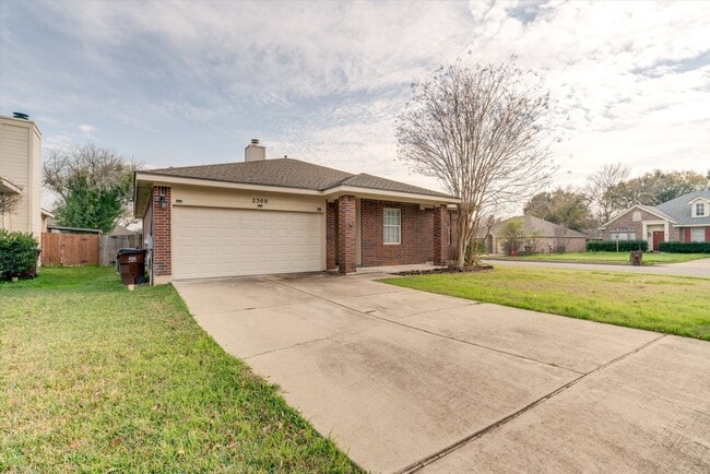 Building Photo - 2300 Wisteria Way