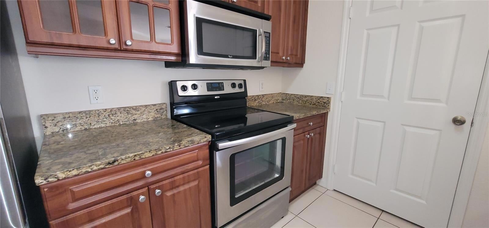 Eat in kitchen - 3707 Conroy Rd