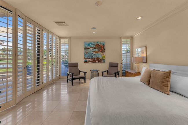 Building Photo - 24 Columbia Dr