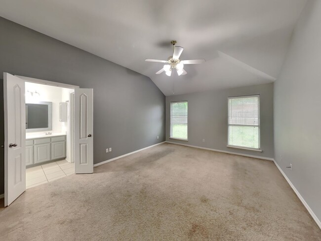 Building Photo - MOVE IN READY NOW IN KELLER ISD!