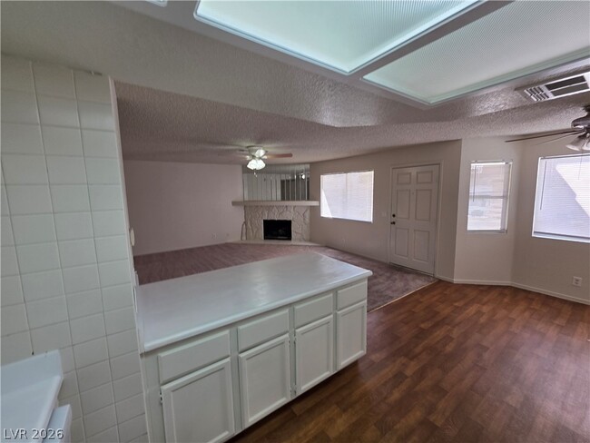 Building Photo - 1104 Pinto Rock Ln