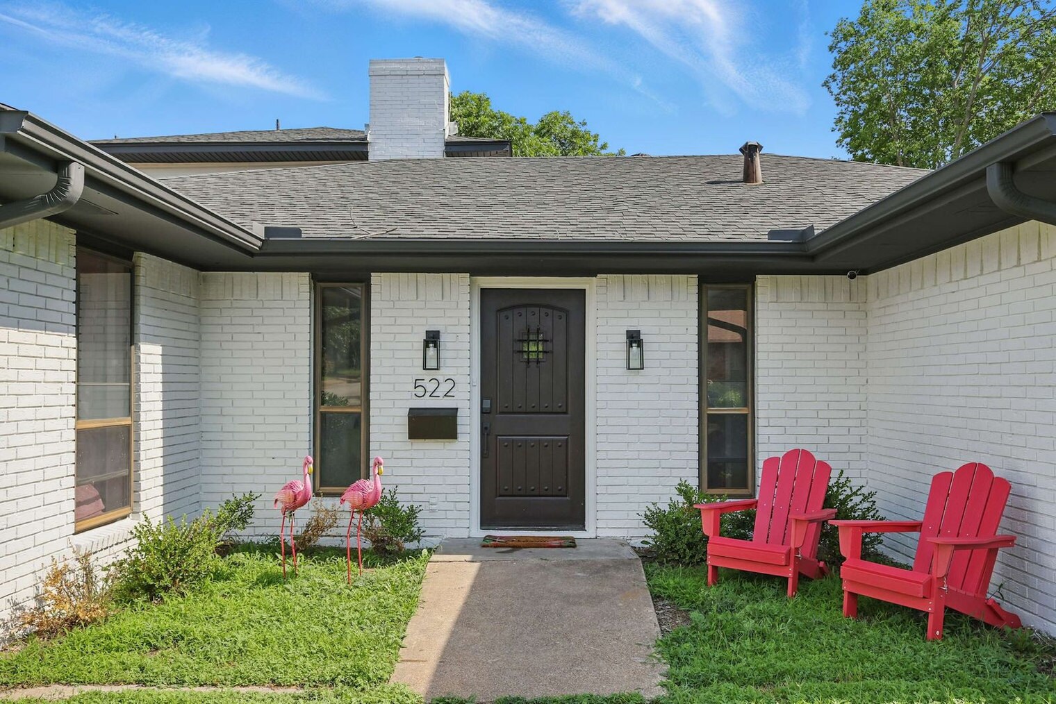 Building Photo - 522 Flamingo Way