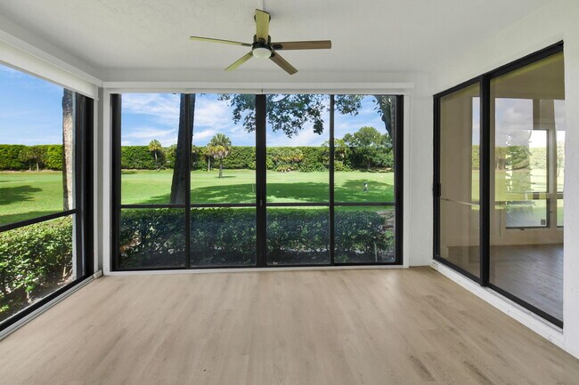 Building Photo - 7884 Seville Pl