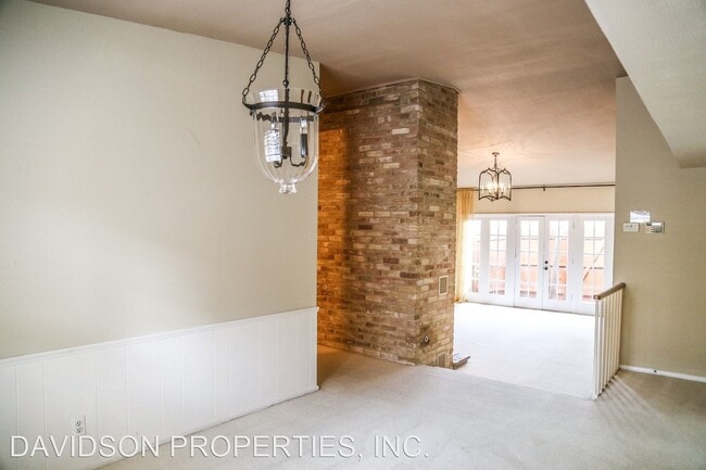 Building Photo - 2 br, 2.5 bath House - 16 Gallery Court