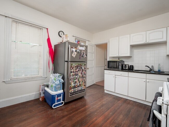 Building Photo - 47 St Margaret St