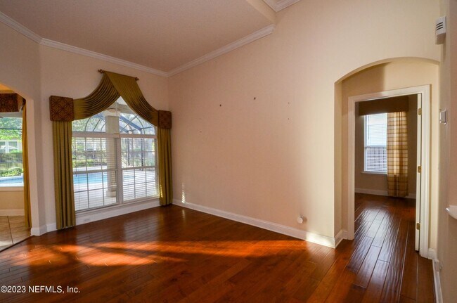 Building Photo - 11712 Blackstone River Dr