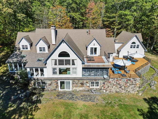 Building Photo - 36 Millard Rd
