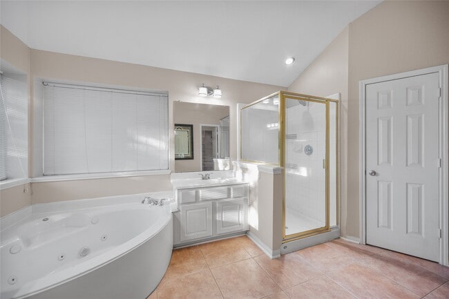 Building Photo - 16534 Lacey Ln