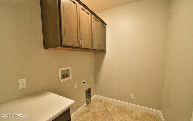 Building Photo - 7037 Robin Nest Ct