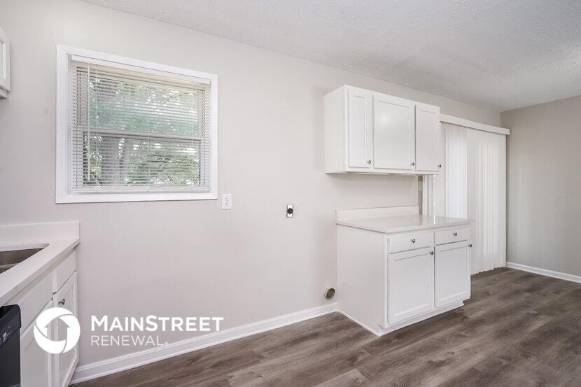 Building Photo - 309 Downes Ln