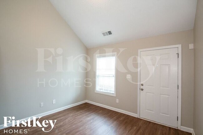 Building Photo - 1392 Alcovy Falls Dr SE