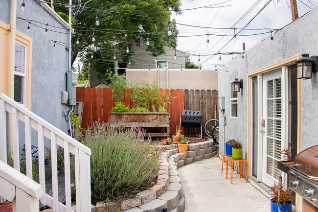 Building Photo - 3254 Upas St