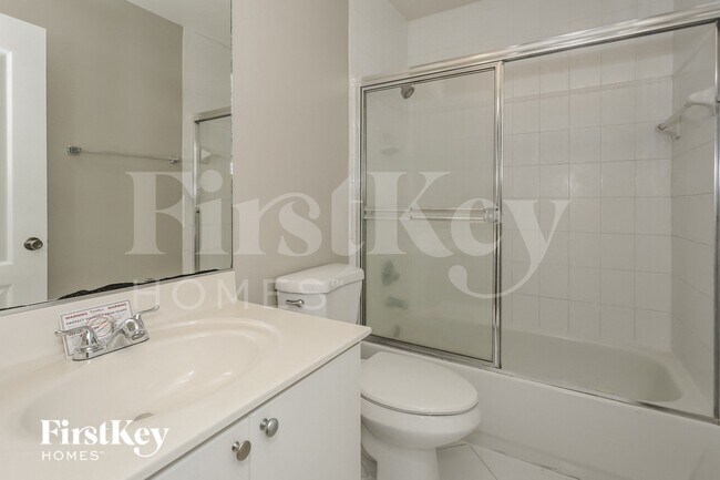 Building Photo - 15867 SW 68th Terrace