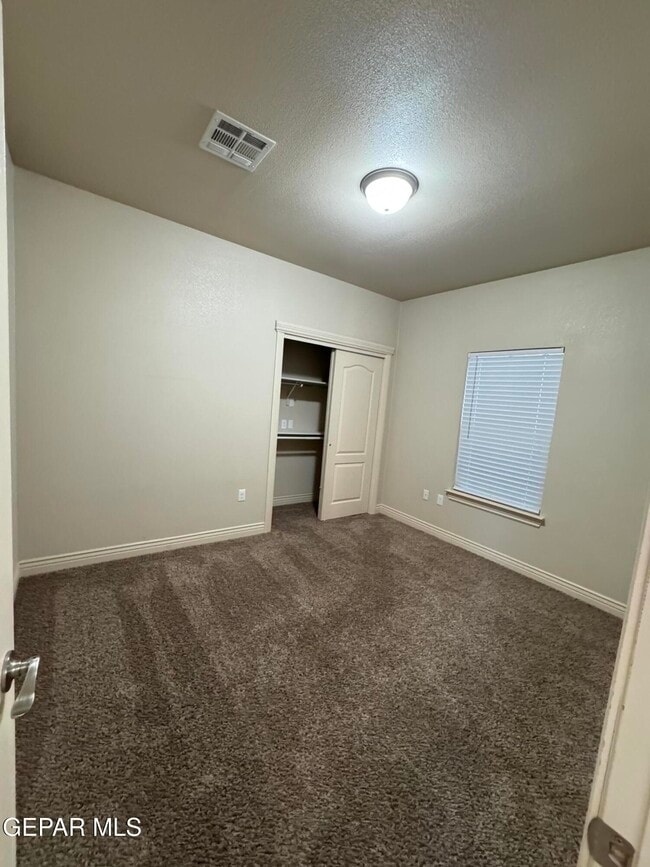 Building Photo - 12872 Hueco Mine Dr