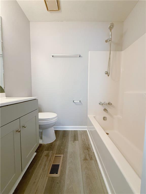 Building Photo - 1449 Springleaf Cir SE