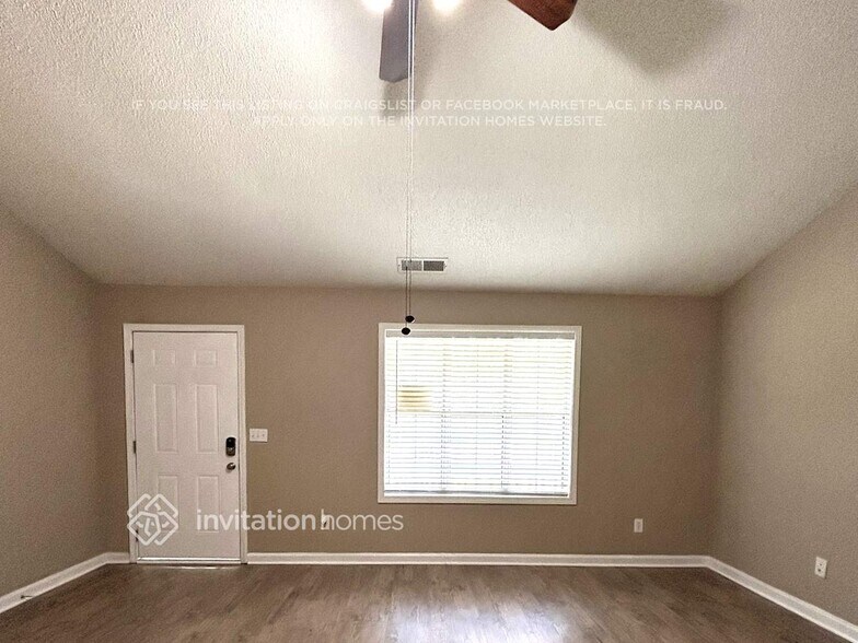 Building Photo - 5551 Quarters Way