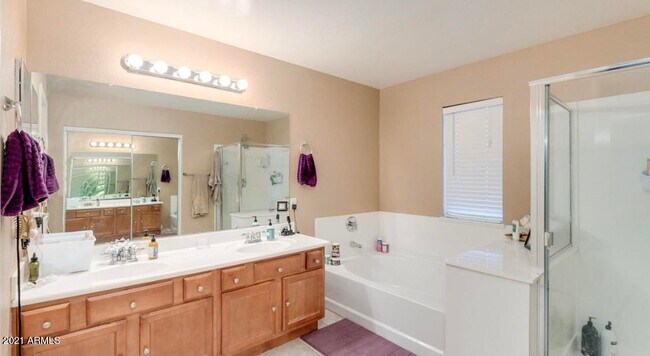 Building Photo - 17332 W Woodrow Ln