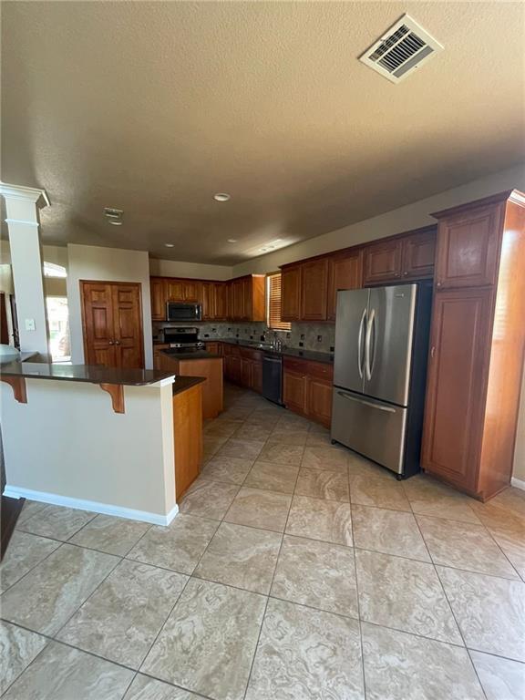 Building Photo - 704 S Frontier Ln