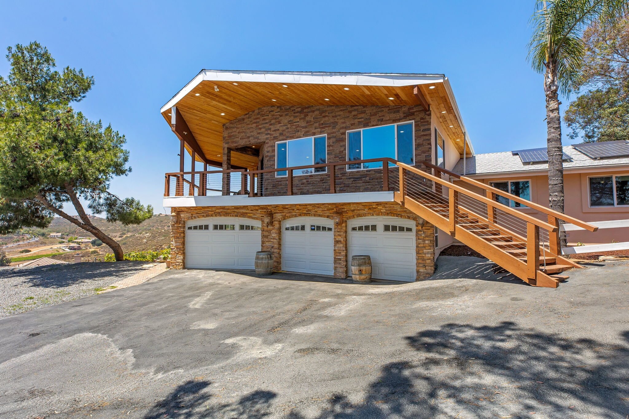 Building Photo - 18759 Rangeland Rd