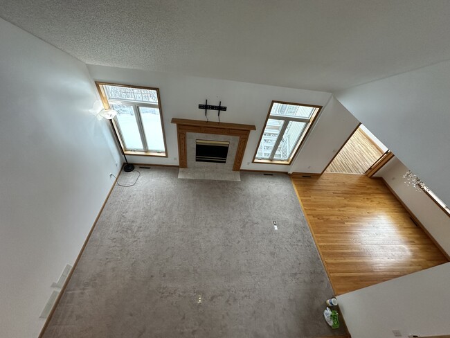 Building Photo - 1620 Spinaker Dr