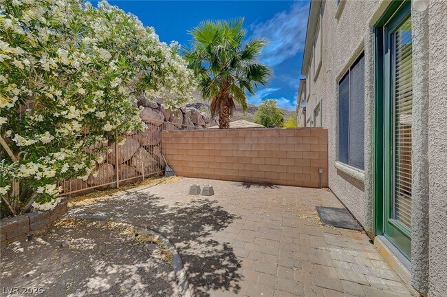 Building Photo - 705 Value Ridge Ave