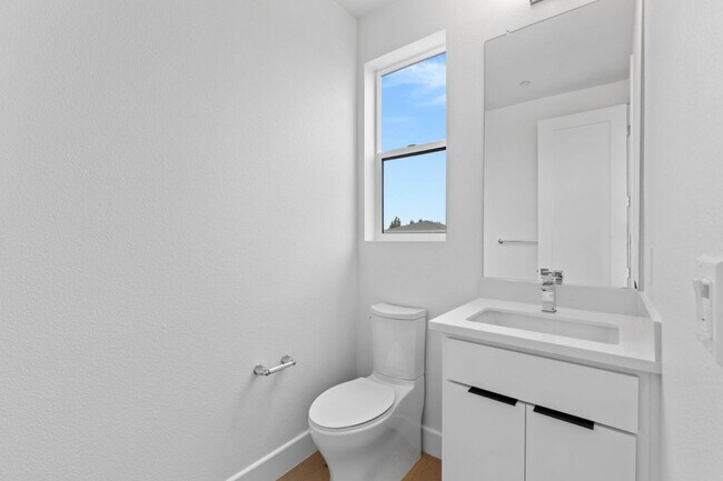 Building Photo - 3020 Boyter Pl