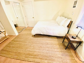 Building Photo - 1880 Turk Blvd