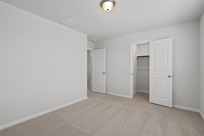 Building Photo - 313 Timber Brook Dr