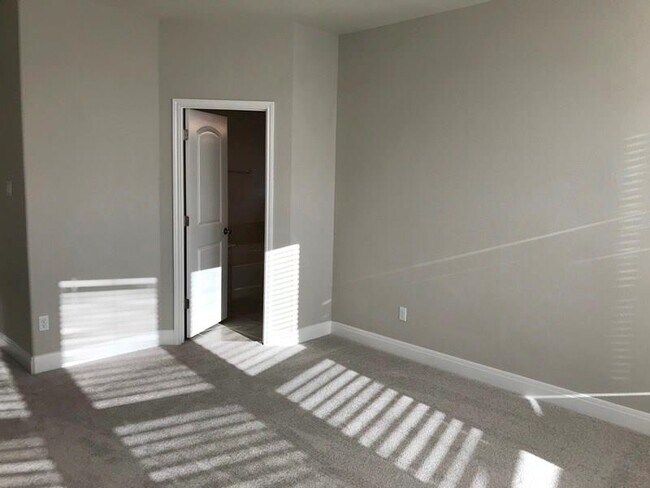 Building Photo - 109 Eli Whitney Way