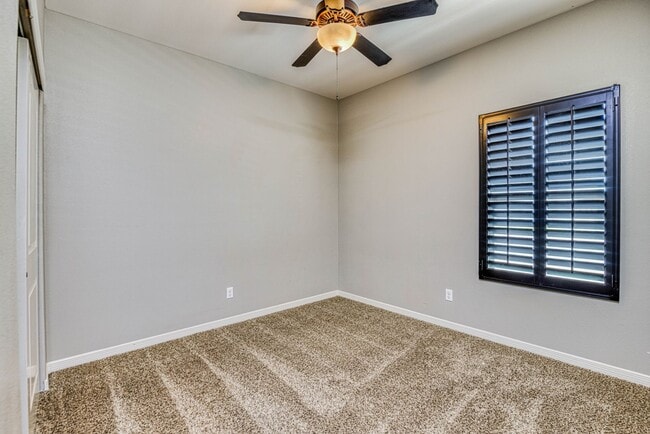 Building Photo - Beautiful East side House in Ventanas Subdivision