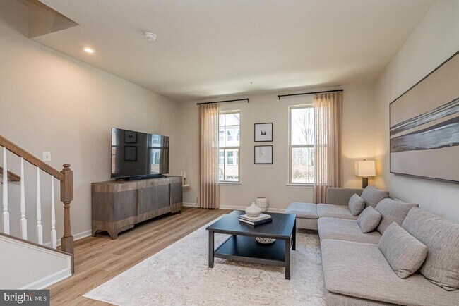 Building Photo - 3929 Small Roundtop Rd