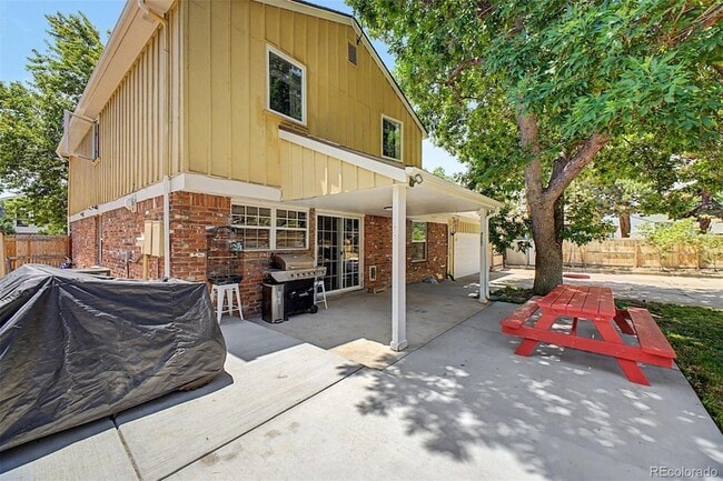 Building Photo - 11467 E Amherst Cir S