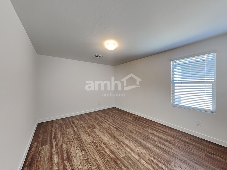 Building Photo - 10608 W Atlantis Wy