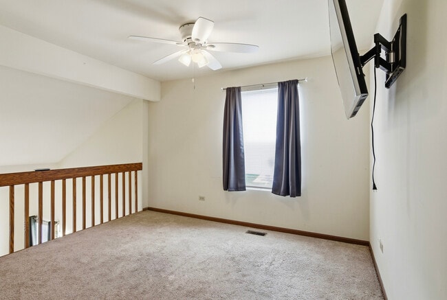 Building Photo - 5610 W Von Ave