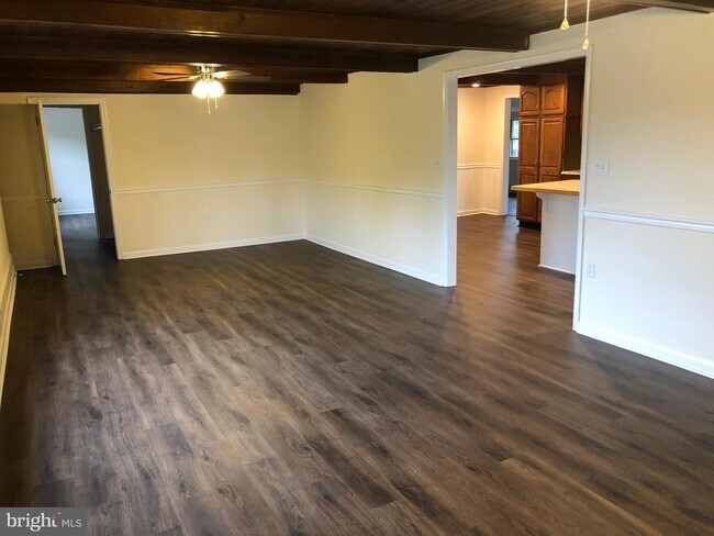 Building Photo - 2485 Williamsport Pike